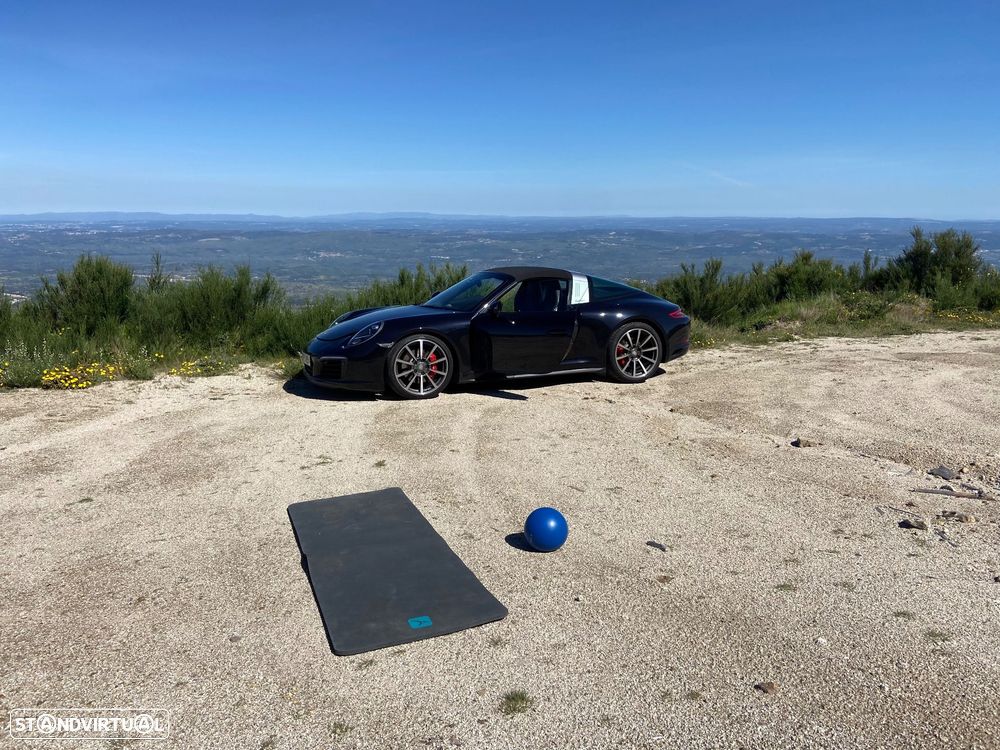 Porsche 911 Série F - 9