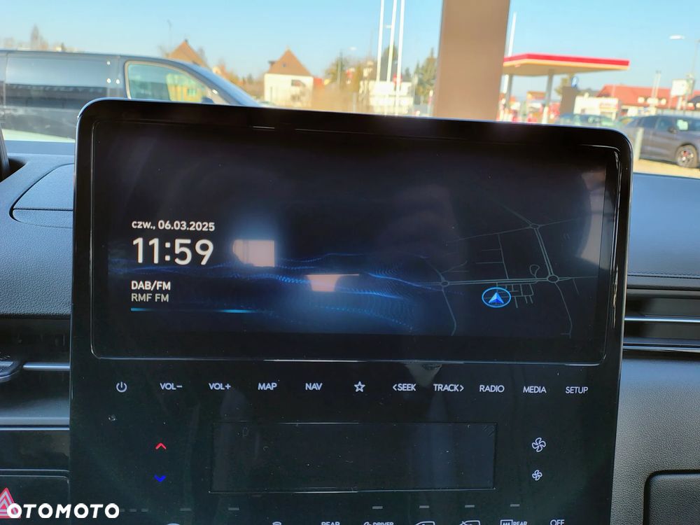 Hyundai Staria 1.6 T-GDI HEV Luxury - 21