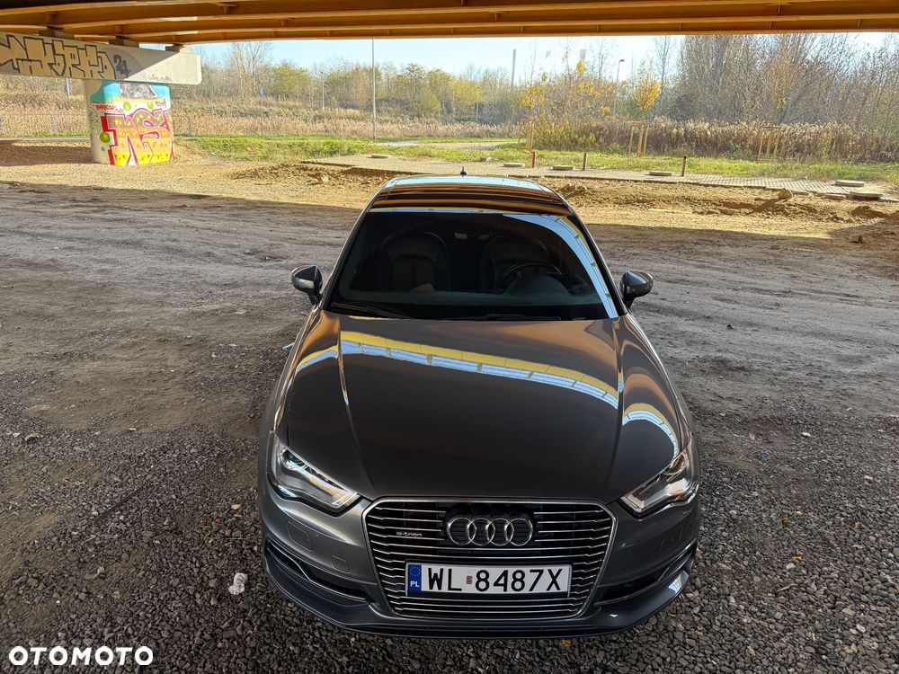 Audi A3 Sportback - 2