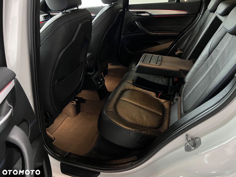 BMW X1 - 26