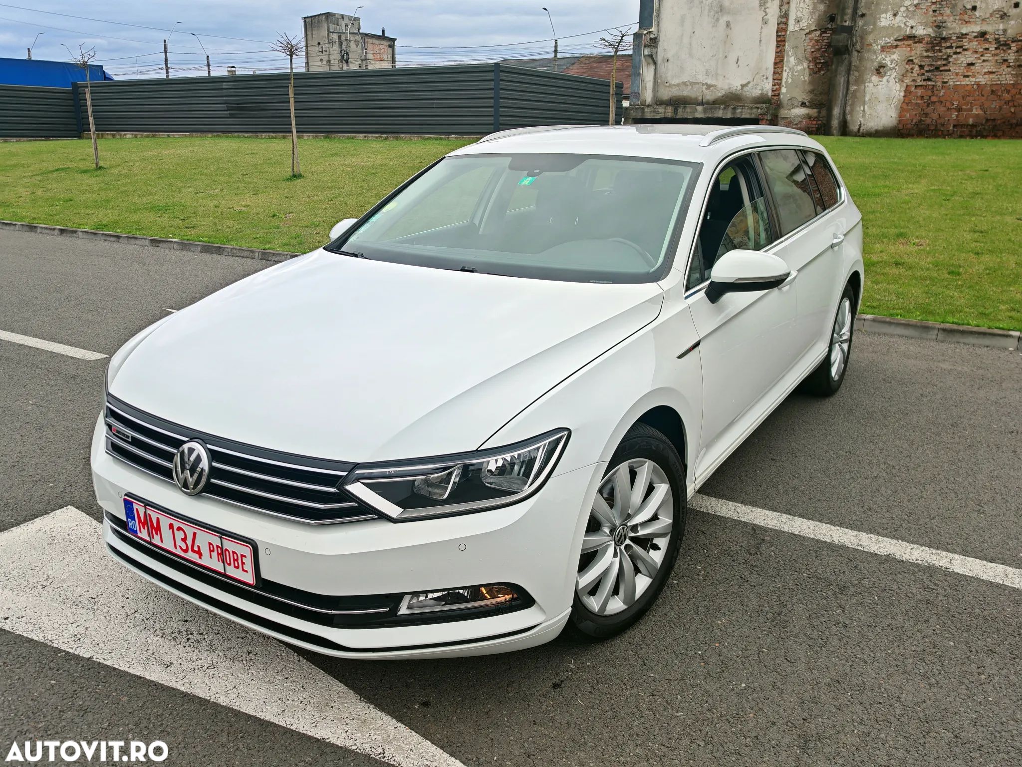 Volkswagen Passat Variant 2.0 TDI 4Motion Comfortline - 1