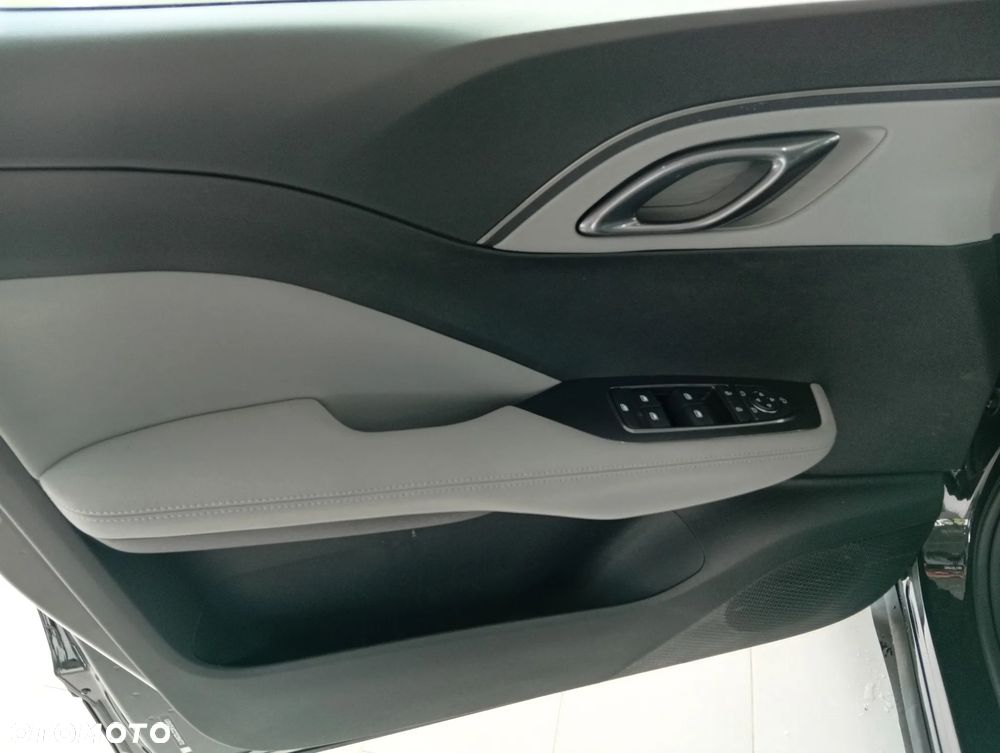BYD Dolphin Surf 43.2kWh Boost - 11