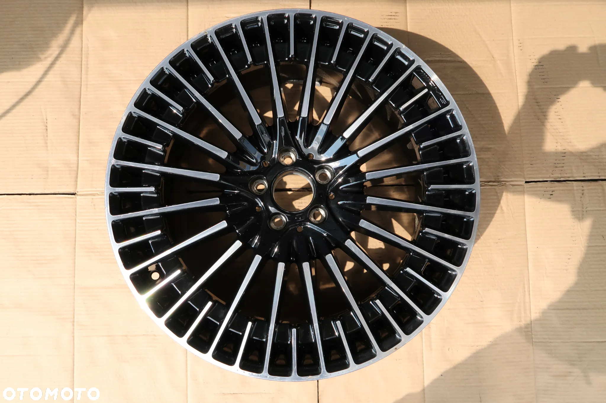 C22/C65/C64 FELGA MERCEDES A2974011500 9,5X21ET41,5 - 10