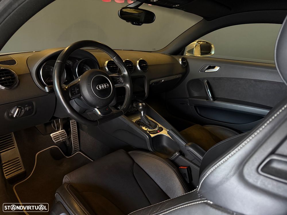 Audi TTS Coupé 2.0 TFSi quattro S Tronic - 13