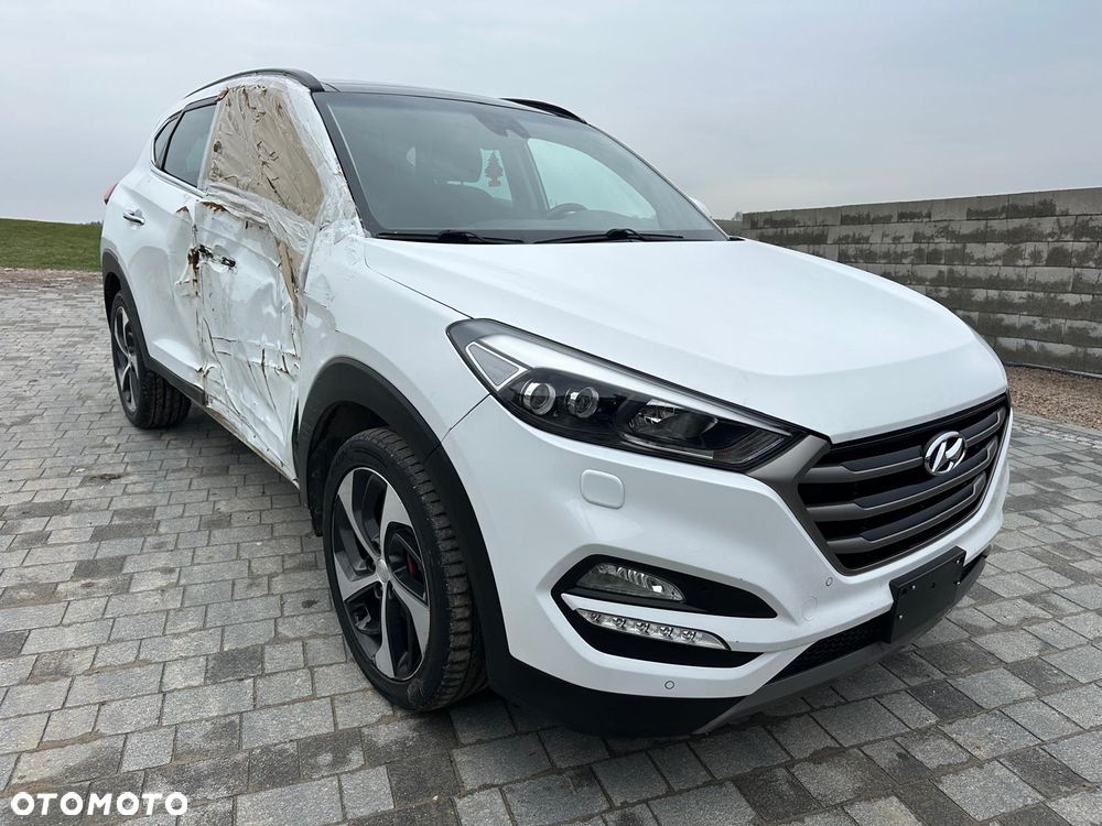 Hyundai Tucson 2.0 CRDi 4WD Automatik Style - 2