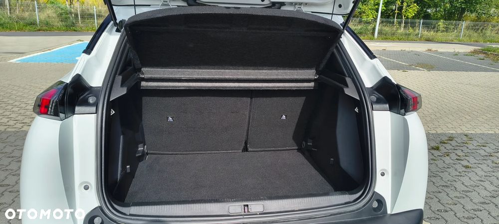 Peugeot 2008 1.2 PureTech Active Pack S&S - 16