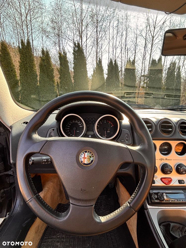 Alfa Romeo GTV 2.0 V6 Turbo Lusso - 12