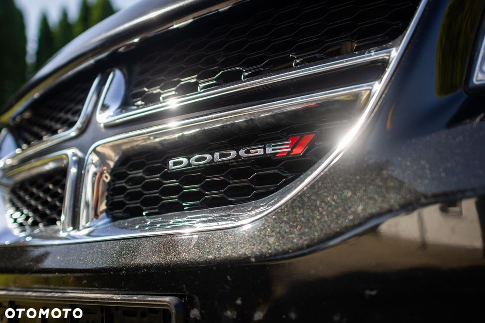 Dodge Grand Caravan 3.6 R/T - 18