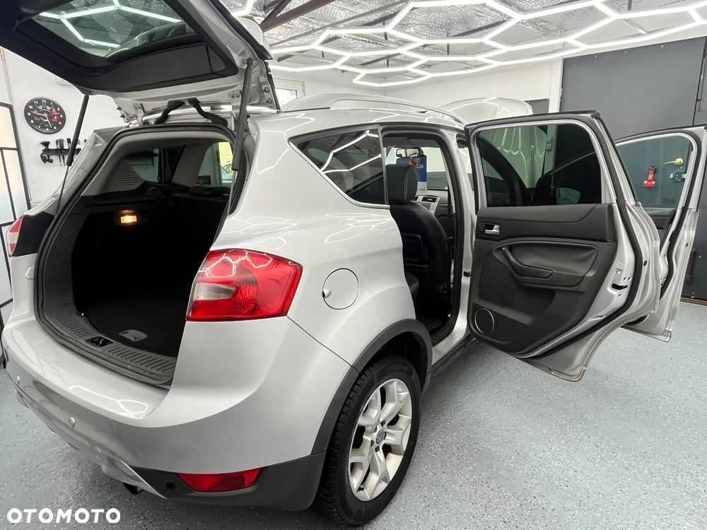 Ford Kuga 2.0 TDCi Titanium - 39