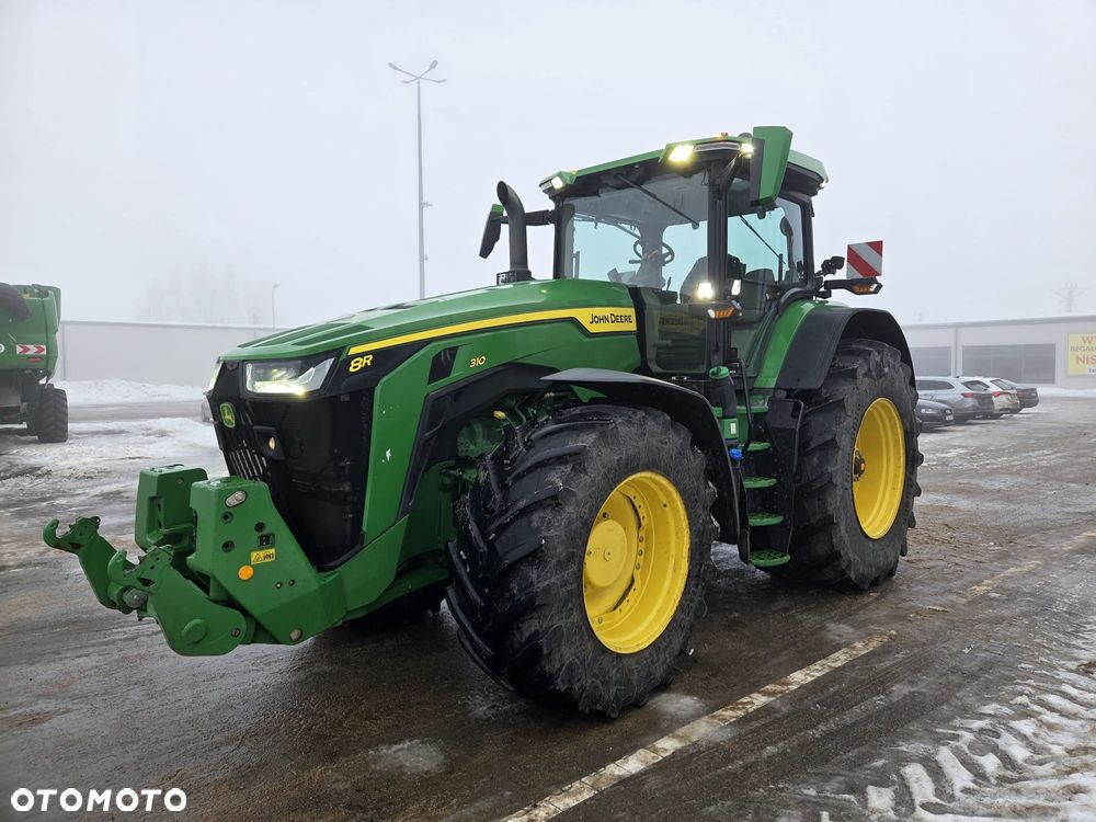 John Deere 8R310 - 4