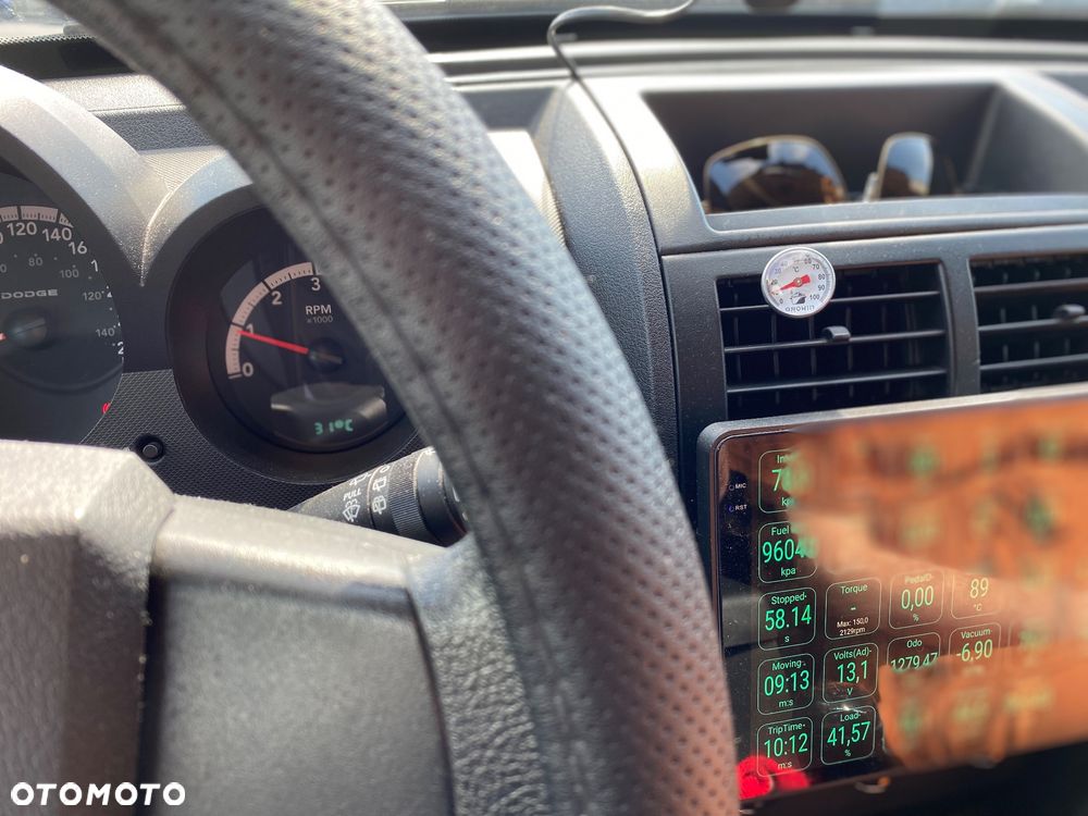 Dodge Nitro 2.8 CRD DPF SE 2WD - 24