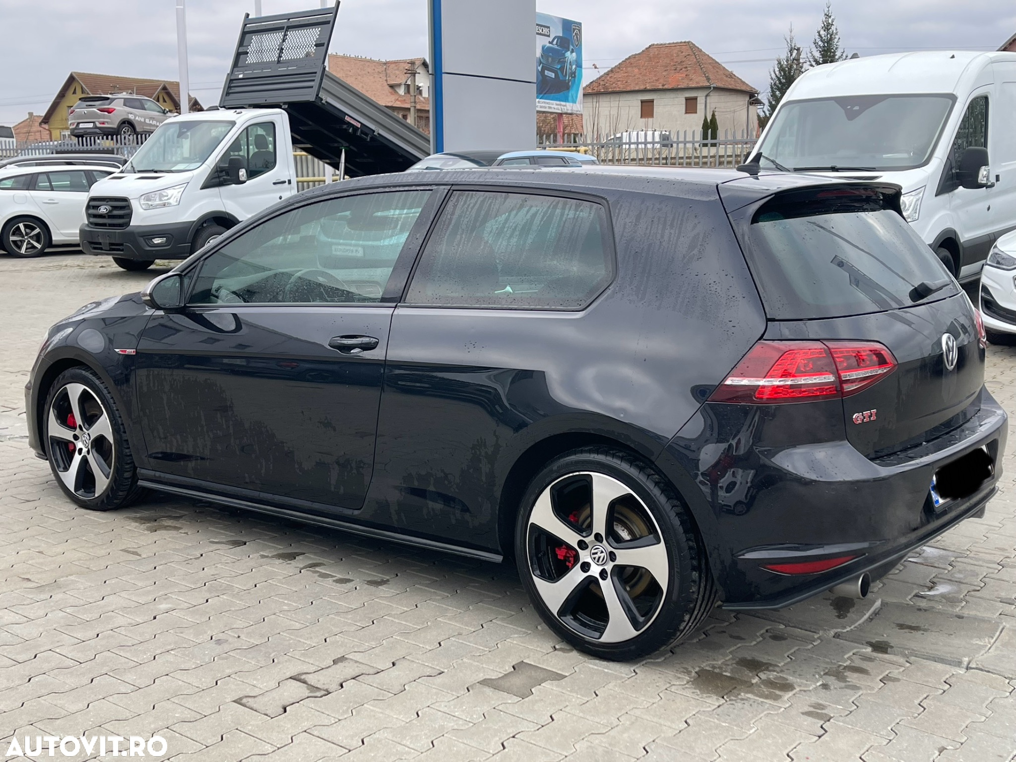Volkswagen Golf 2.0 TSI BMT GTI Performance - 3