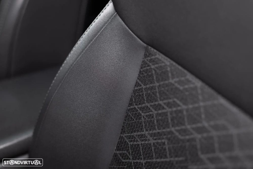 Peugeot 3008 1.6 e-HDi Allure 2-Tronic - 25