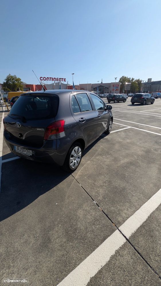 Toyota Yaris - 3