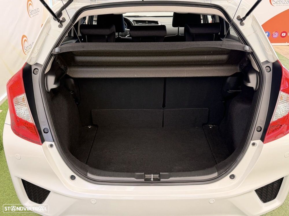Honda Jazz 1.3 I-VTEC Elegance CVT - 17