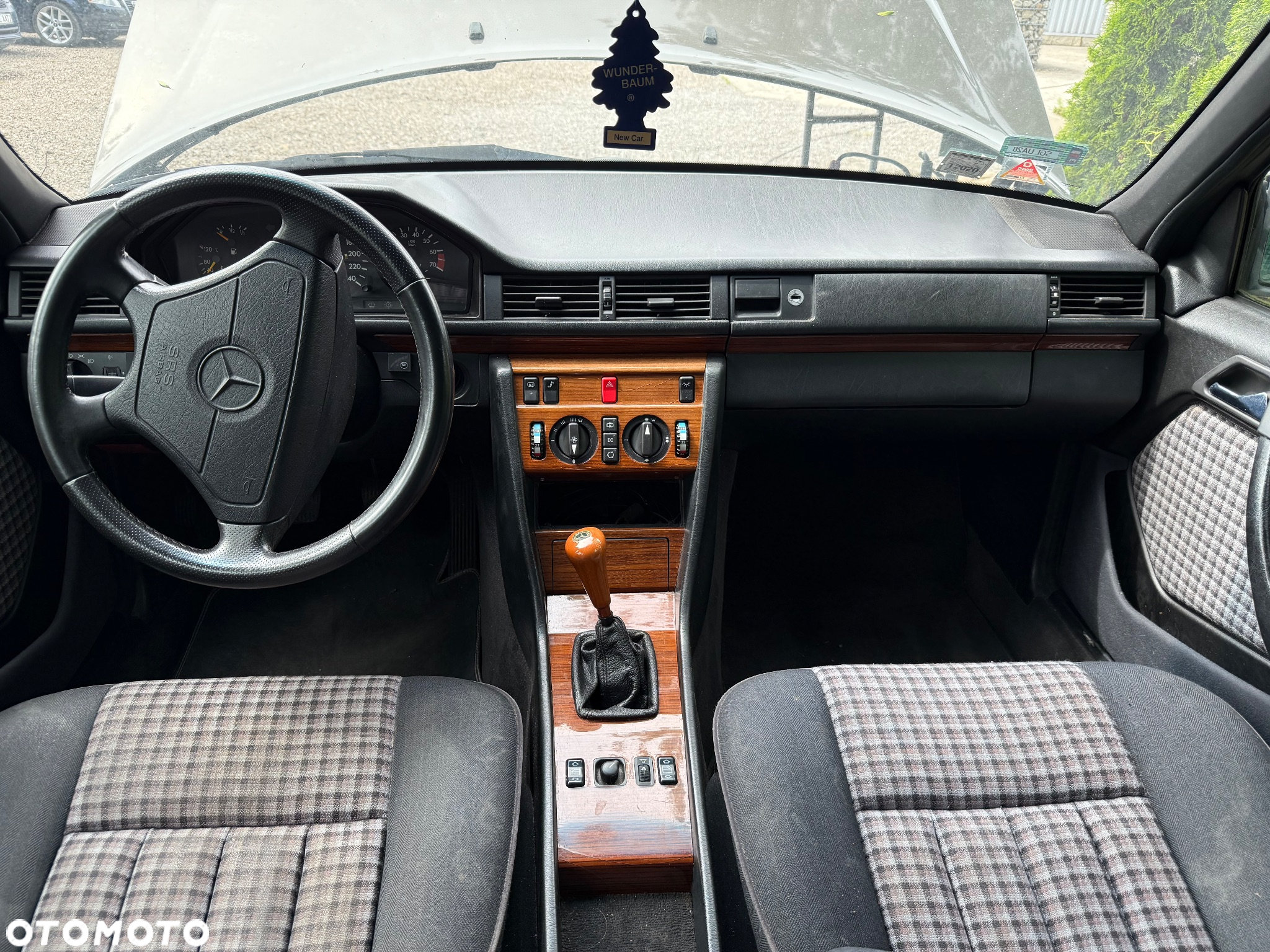 Mercedes-Benz W124 (1984-1993) - 6