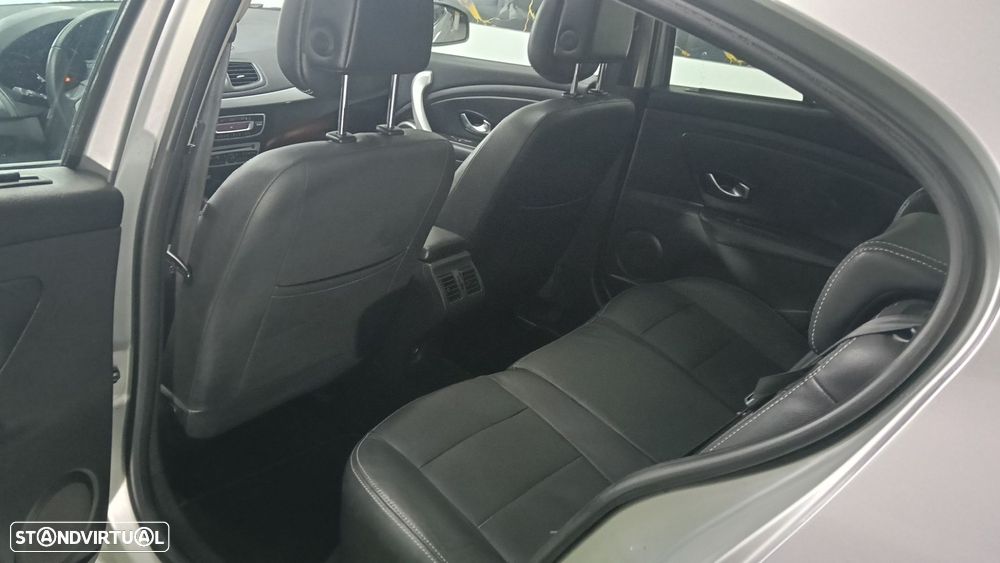 Renault Fluence 1.5 dCi Exclusive - 24