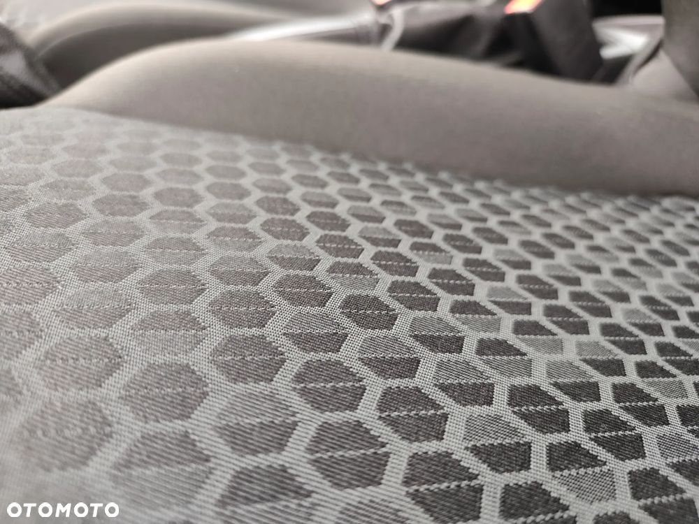 Opel Corsa 1.4 Enjoy - 12