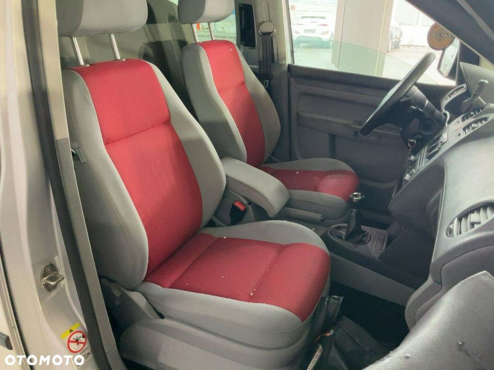 Volkswagen Caddy - 7