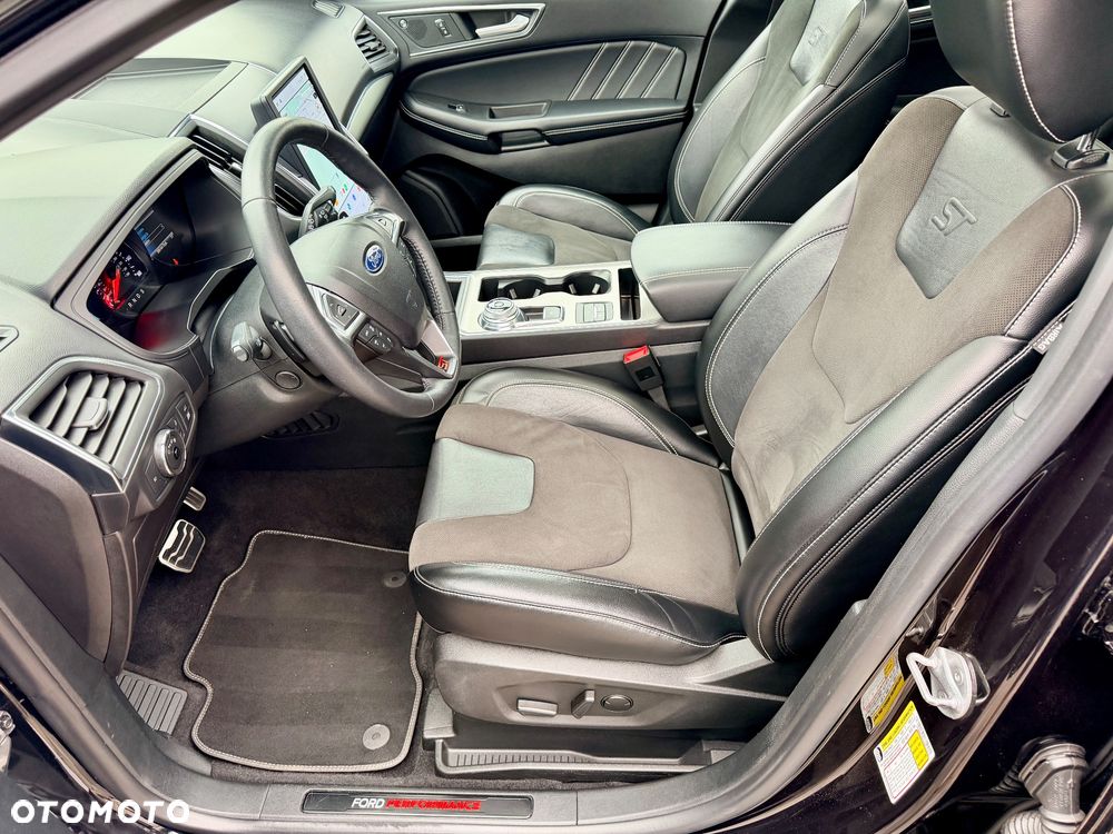 Ford Edge - 21