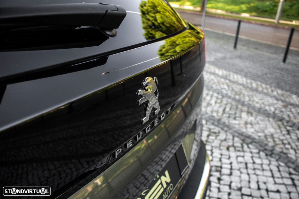 Peugeot 3008 1.2 PureTech Allure Pack EAT8 - 12
