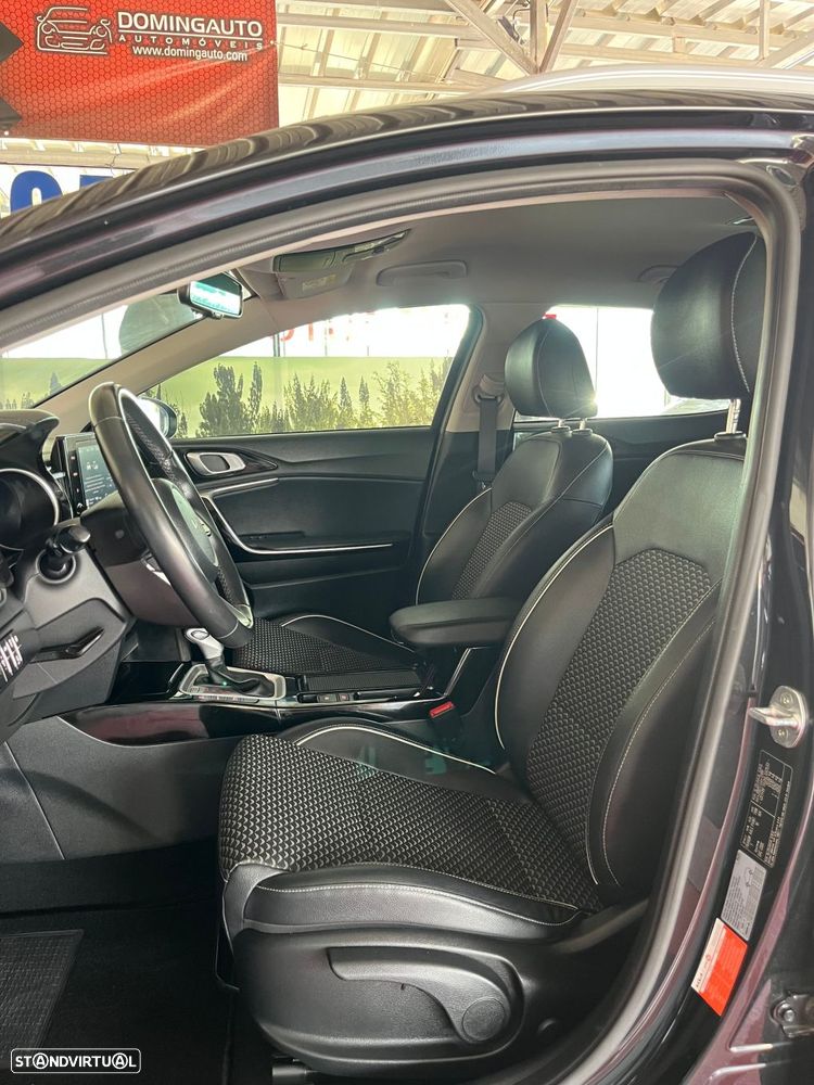 Kia XCeed - 24