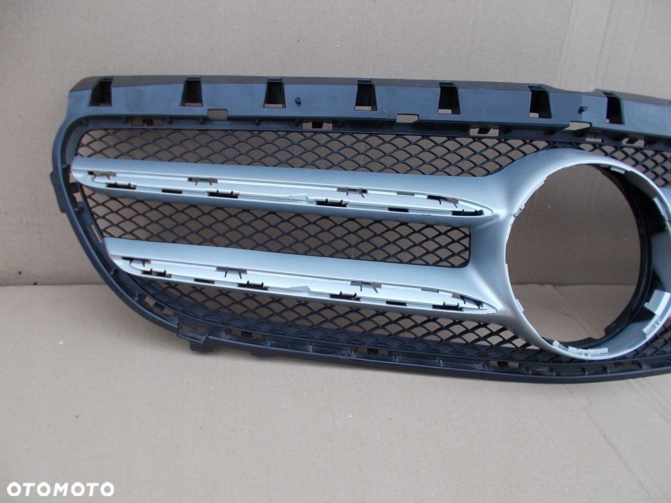 GRILL ATRAPA MERCEDES B KLASA 246 LIFT 2468880460 - 3