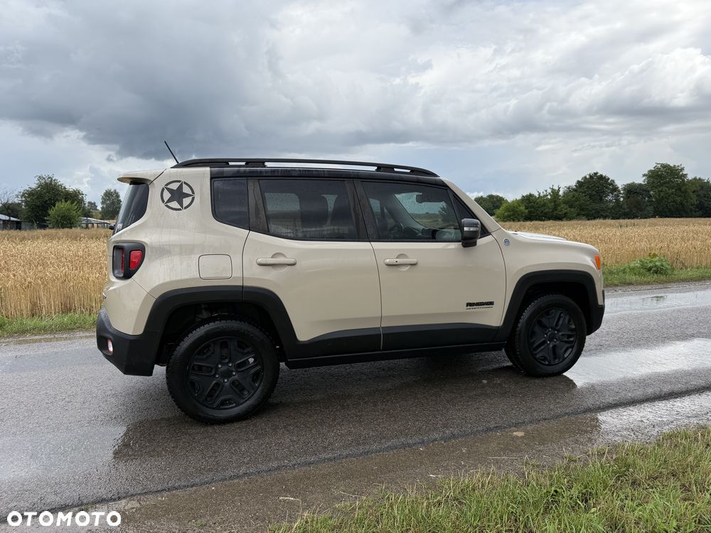 Jeep Renegade - 14