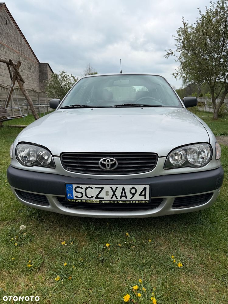 Toyota Corolla 1.4 Terra3 - 2