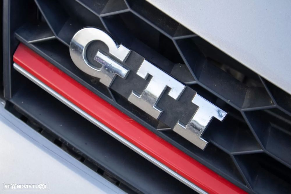 VW Golf 2.0 TSi GTi DSG - 12