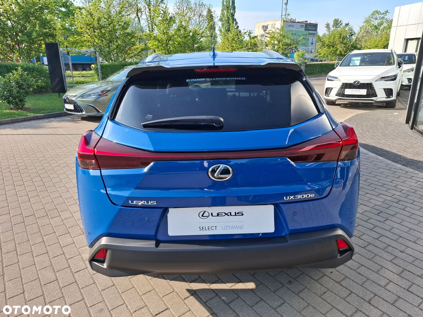 Lexus UX 300e 72.8 kWh Prestige 2WD - 4