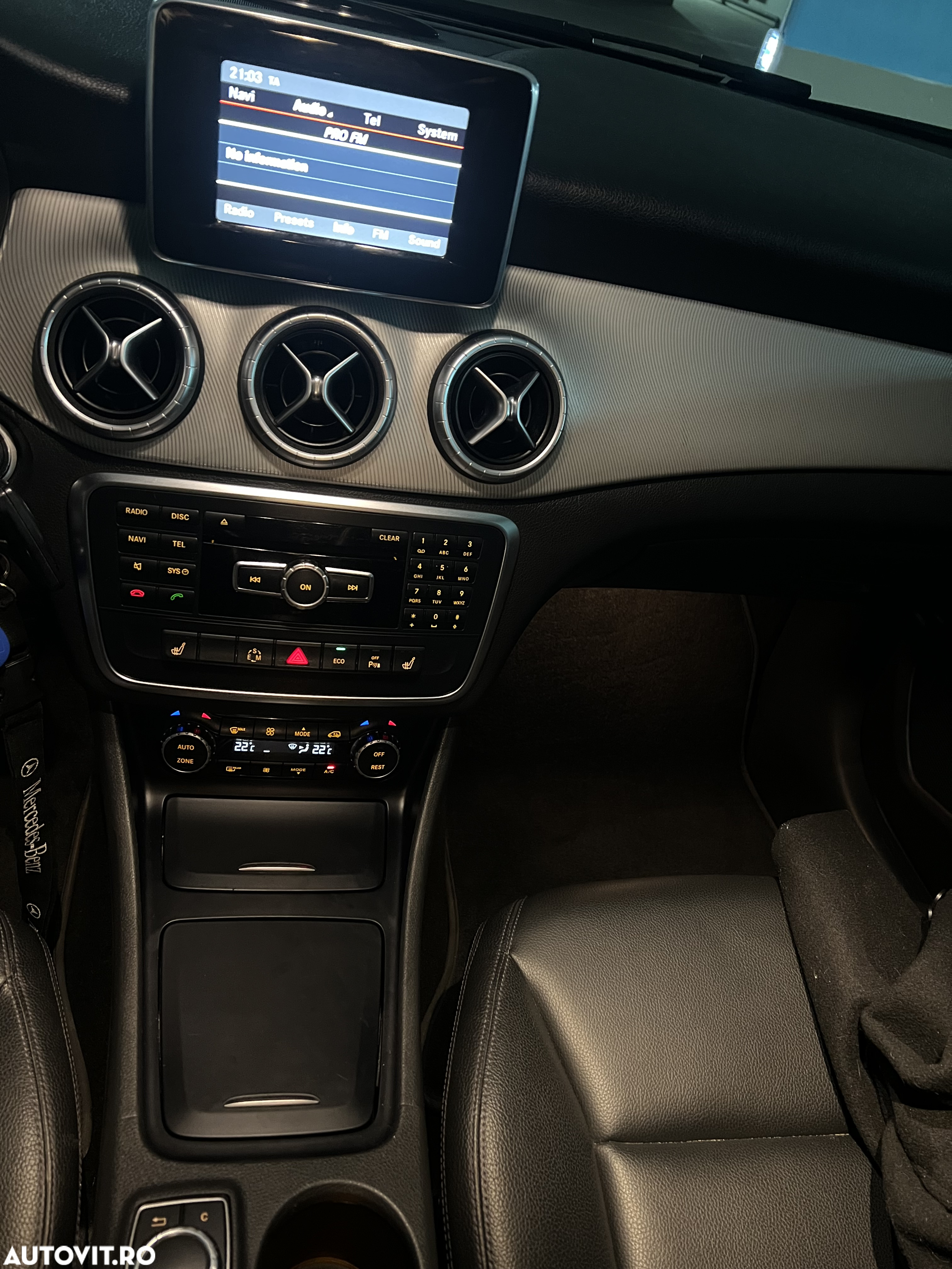 Mercedes-Benz CLA 220 d 7G-DCT AMG Line - 12