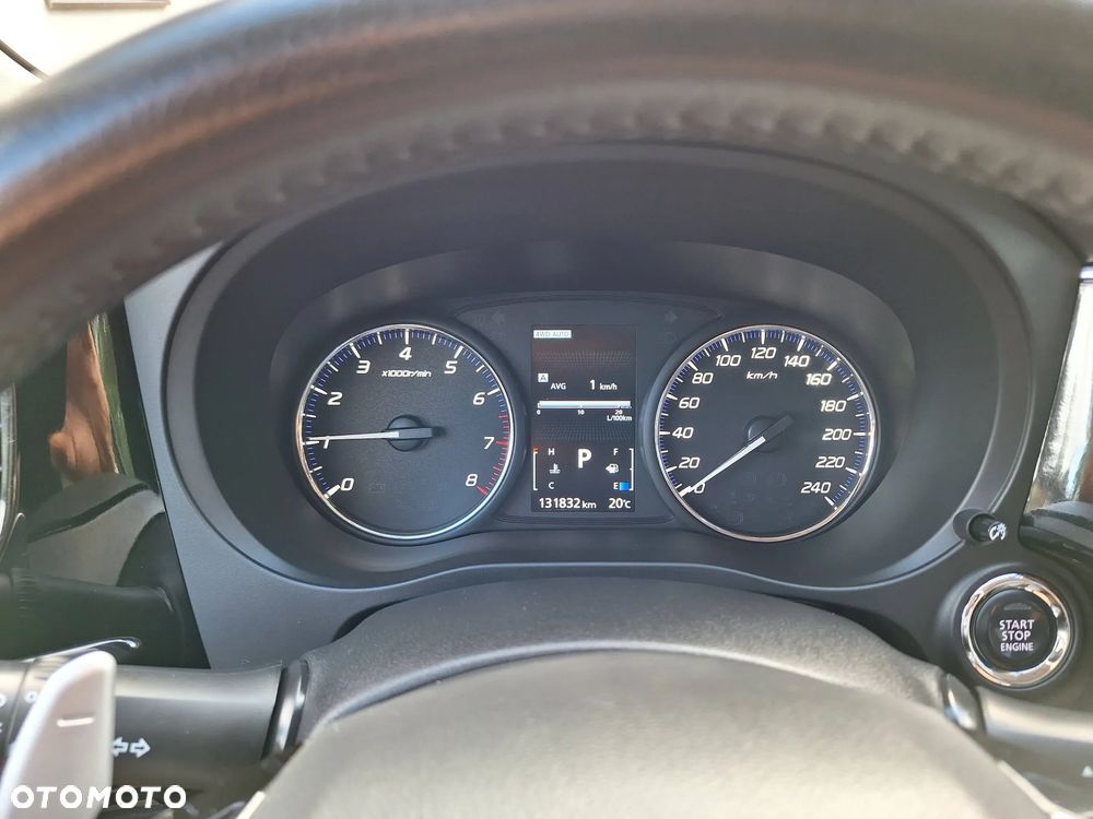 Mitsubishi Outlander 2.0 4WD CVT Plus - 19