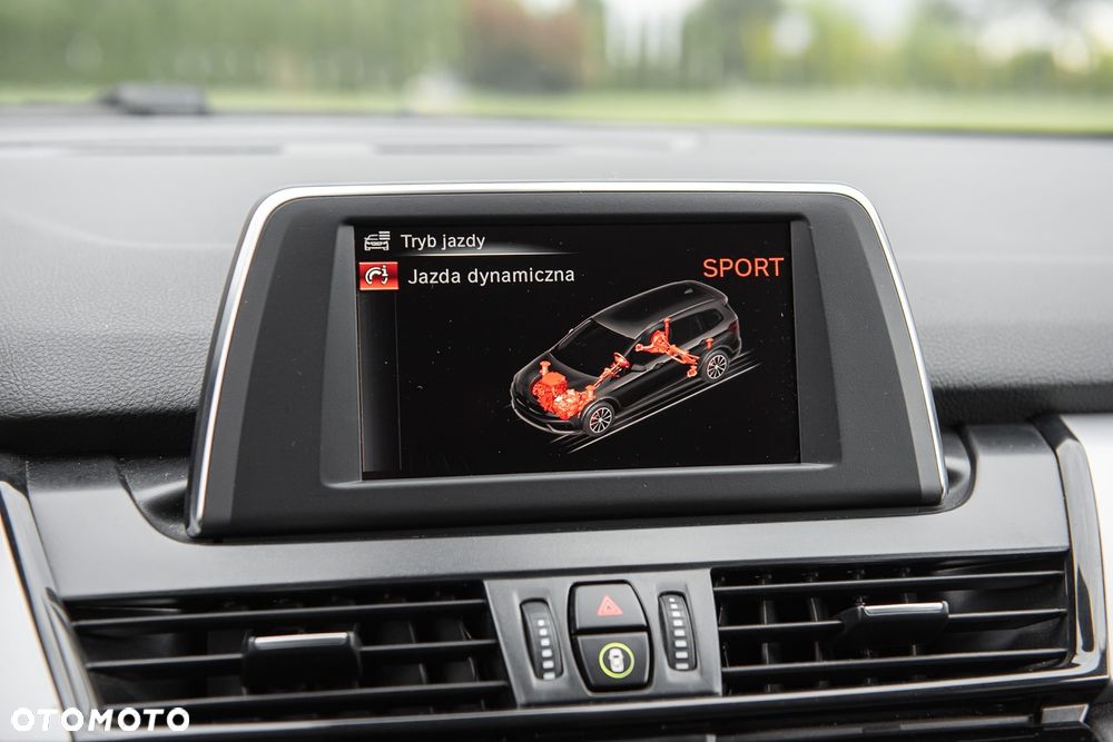 BMW Seria 2 220d Sport-Aut M Sport - 30
