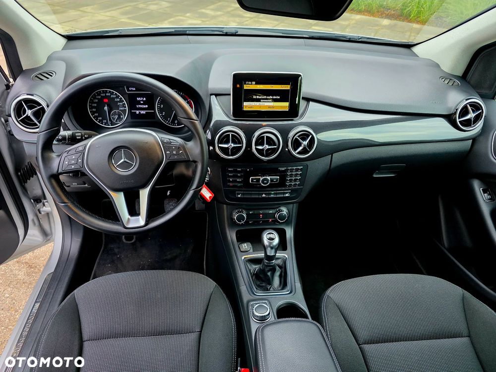 Mercedes-Benz Klasa B 180 (BlueEFFICIENCY) - 18