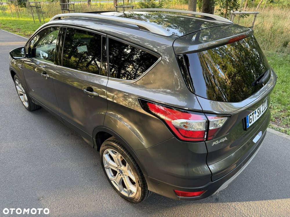 Ford Kuga - 8