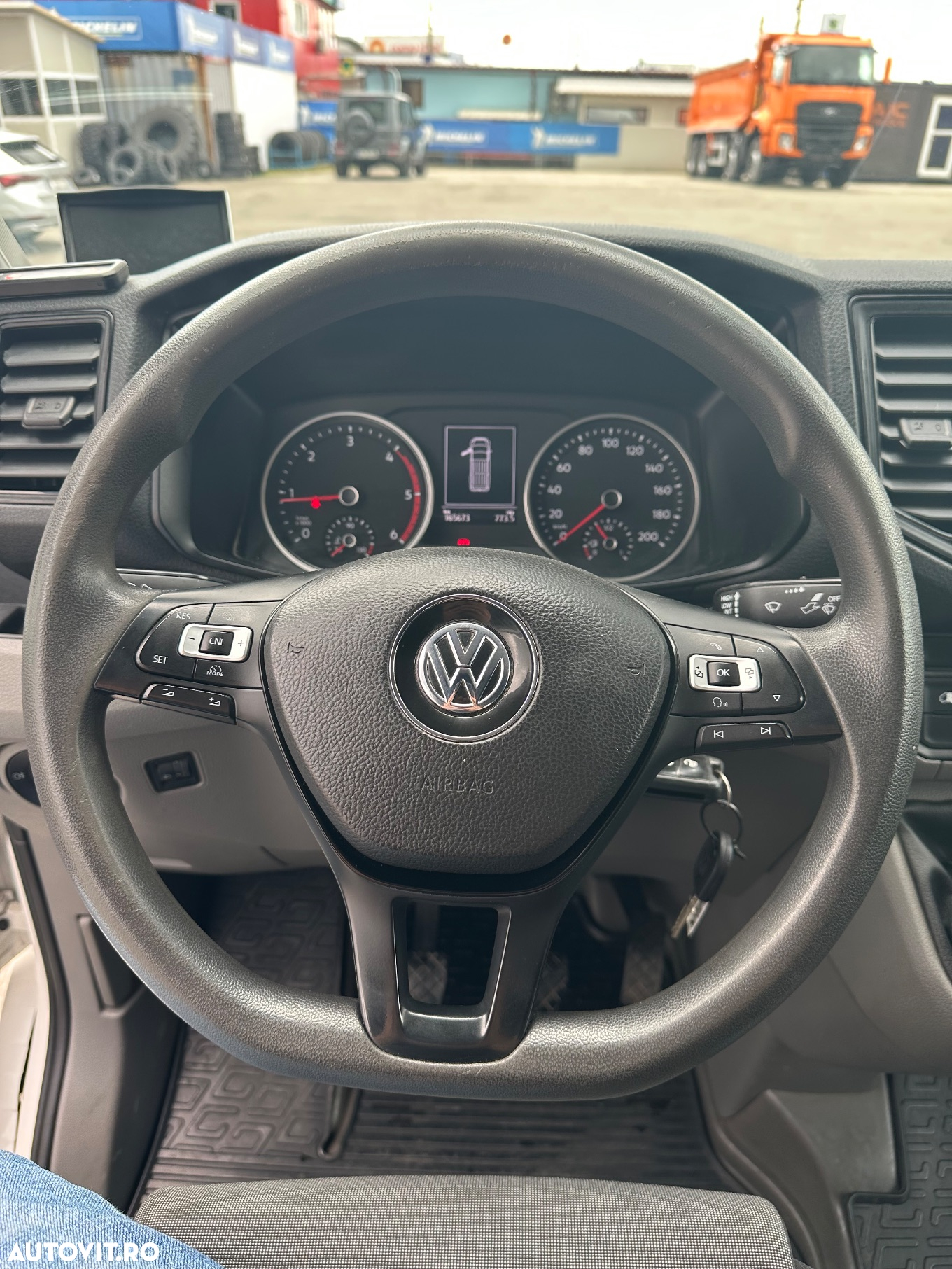 Volkswagen Crafter 3.5 CD Sasiu L3 FWD 103kW - 37
