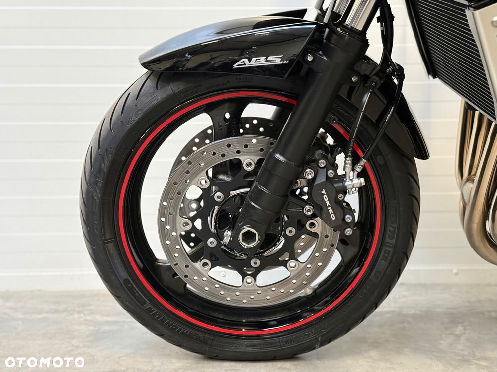 Suzuki Bandit - 24