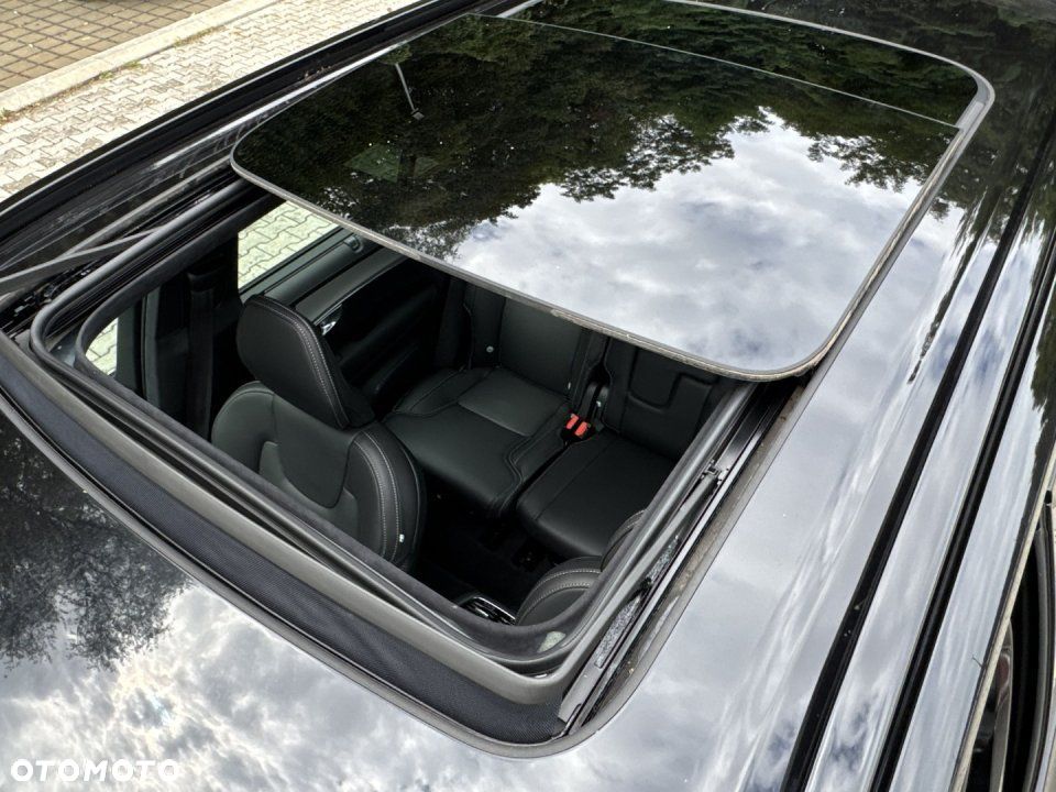 Volvo XC 90 - 21