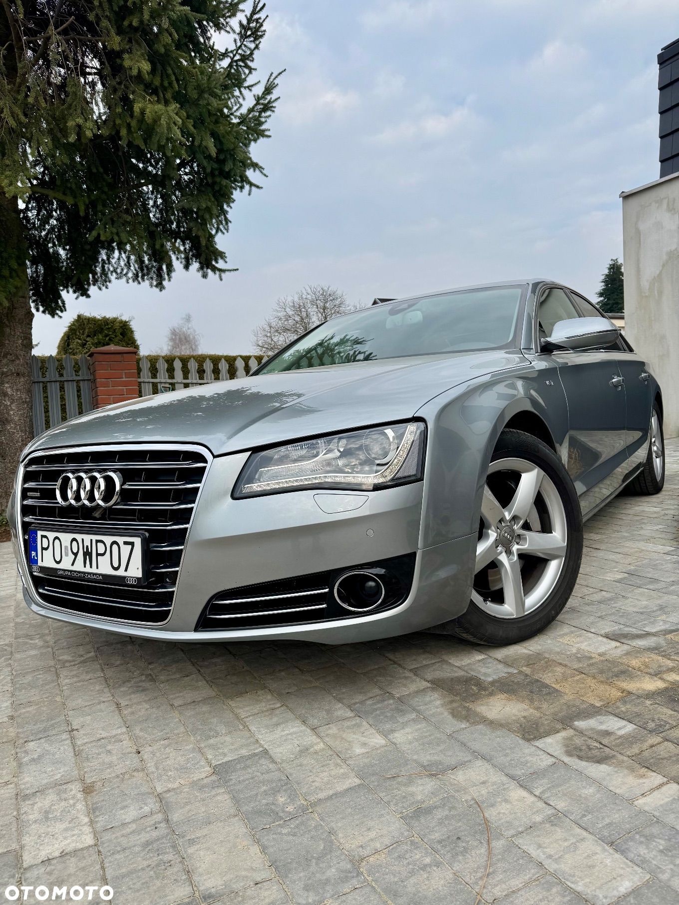 Audi A8 4.2 TDI Quattro - 1