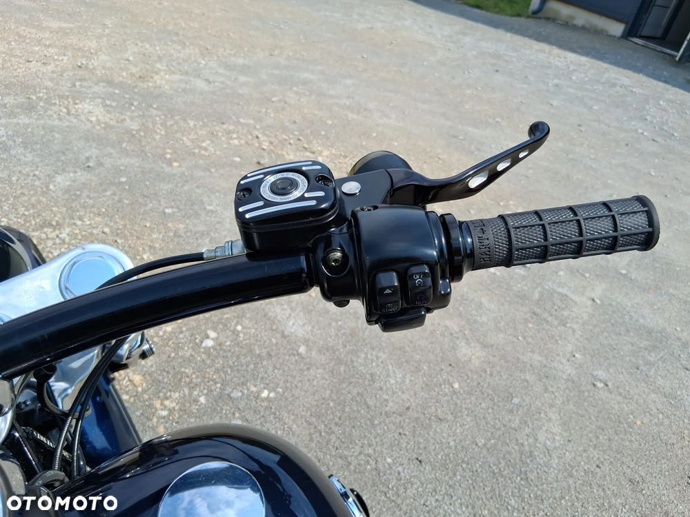 Harley-Davidson Softail Breakout - 16