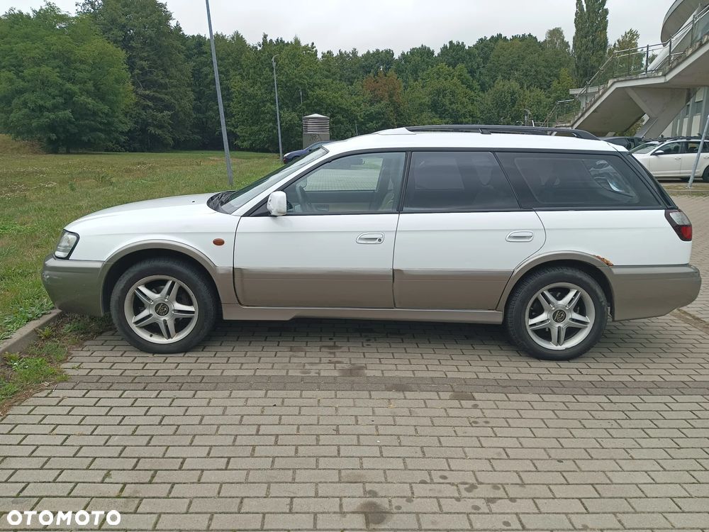 Subaru Outback - 8