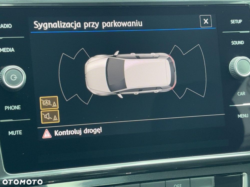 Volkswagen Golf 1.5 TSI BMT Trendline - 27
