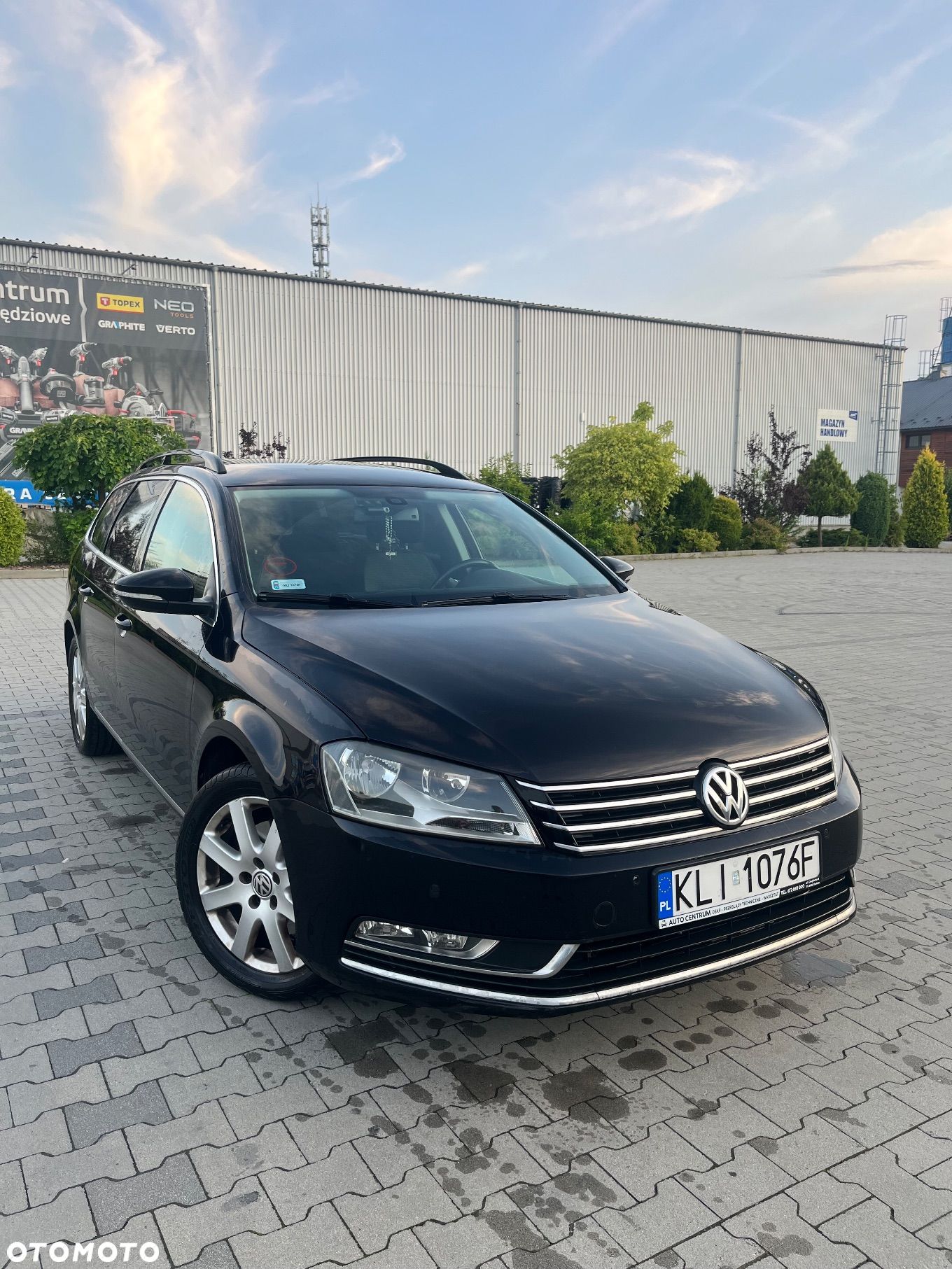 Volkswagen Passat 1.6 TDI DPF BlueMot Comfortline - 1