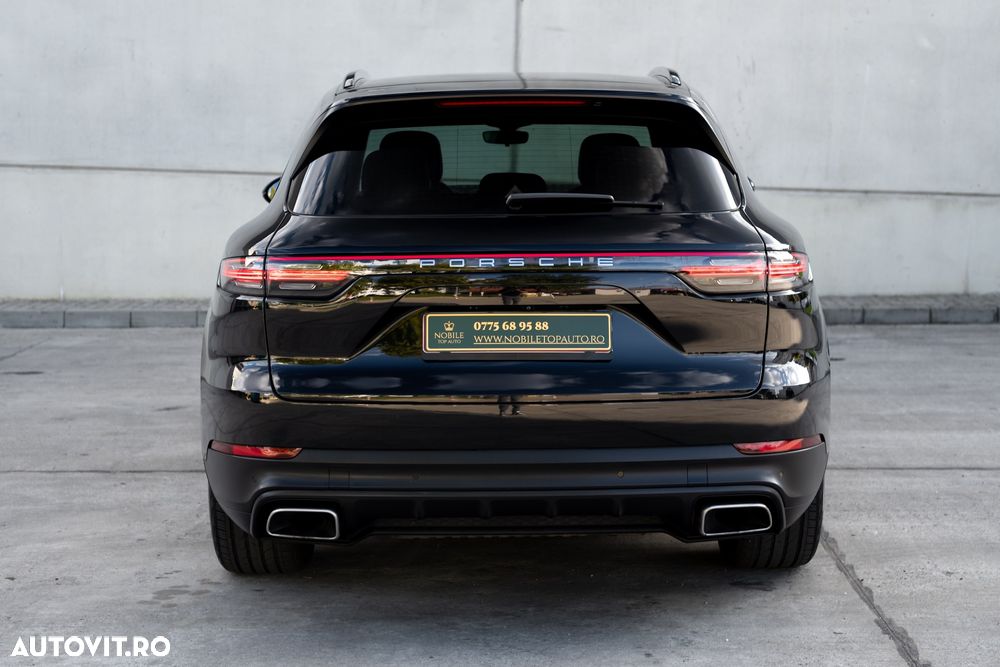Porsche Cayenne Tiptronic S Platinum Edition - 2