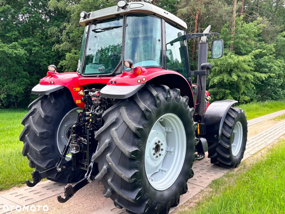 John Deere Massey ferguson - 7
