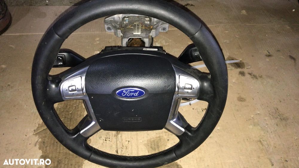 Volan in 4 spite cu comezi Ford Galaxy 2013 - 2