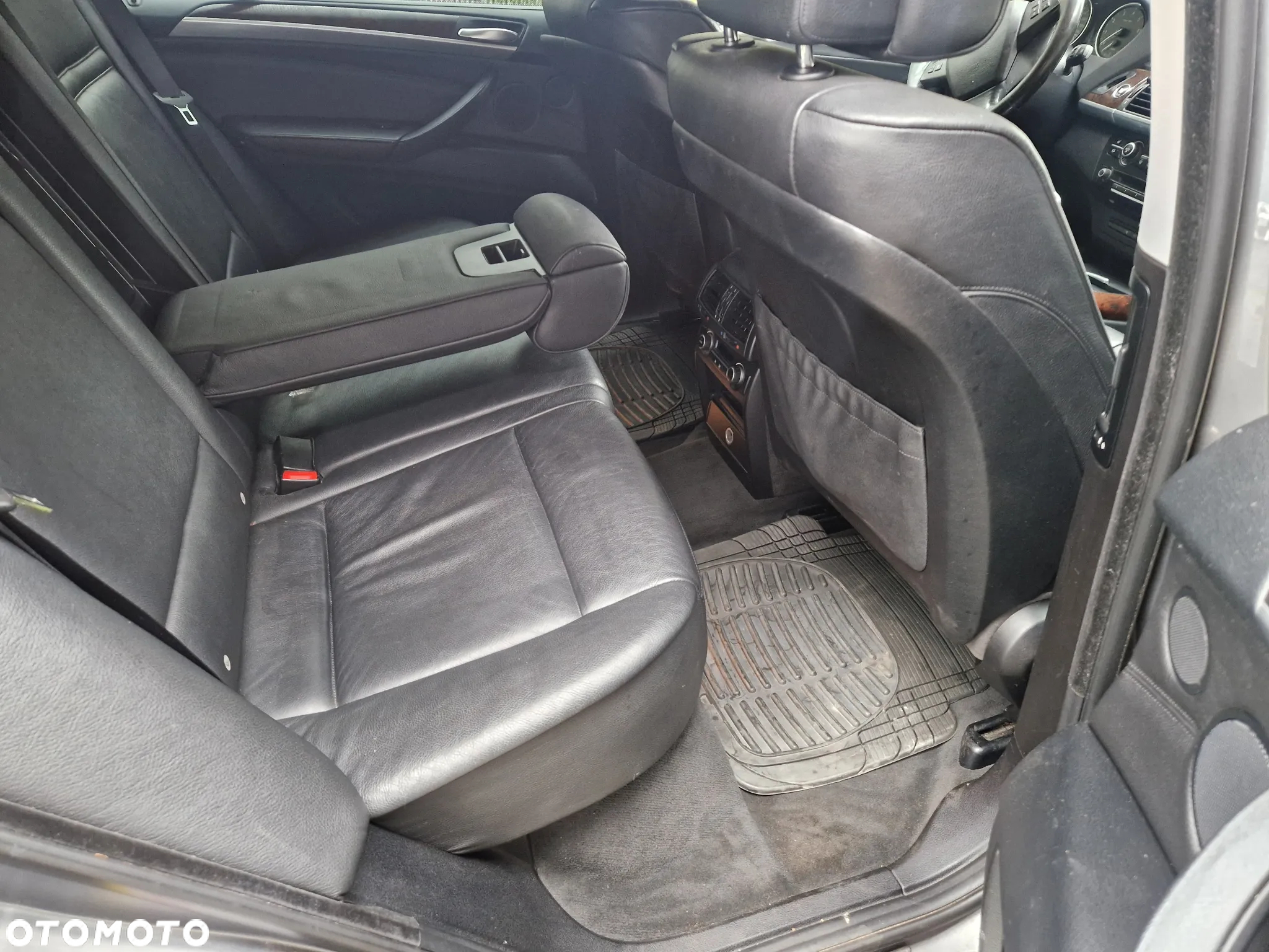 BMW X5 3.0si xDrive - 11