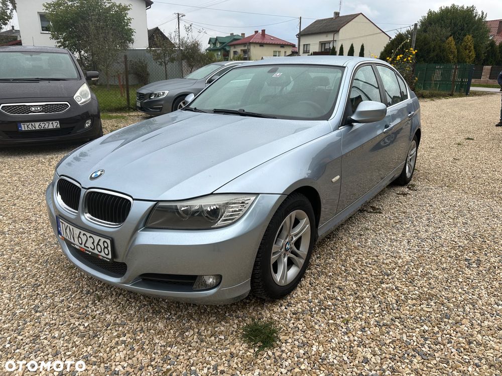 BMW Seria 3 316i - 1