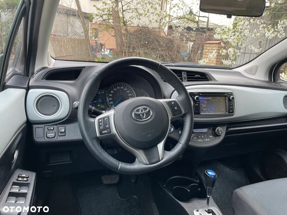 Toyota Yaris - 8
